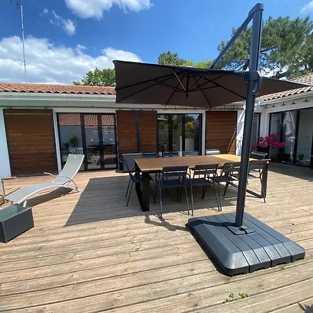 Avec Piscine, Wifi Et Jardin Au Coeur Des Abatilles, Proche Et Commerces - Fr-1-374-202 Вилла *